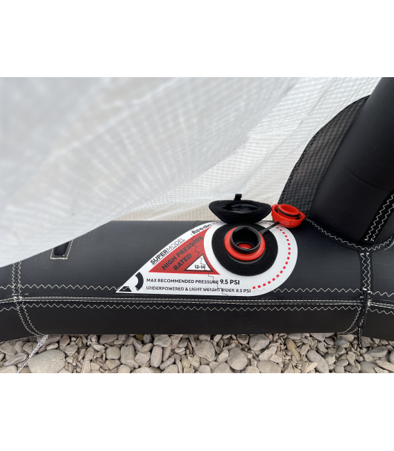 REEDIN Kite SuperModel - JAZDENÝ